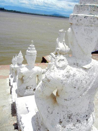 Birmania (2°parte – Mandalay, Ava, Amarapura, Mingun) DSCN1147