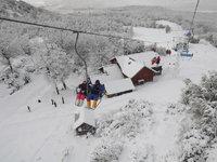 Cerro Perito Moreno, infiniti chilometri di piste e neve a volontà. Cerro Perito Moreno, infiniti chilometri di piste e neve a volontà.