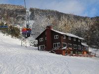 Cerro Perito Moreno, infiniti chilometri di piste e neve a volontà. Cerro Perito Moreno, infiniti chilometri di piste e neve a volontà.