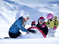 Cerro Perito Moreno, infiniti chilometri di piste e neve a volontà. Cerro Perito Moreno, infiniti chilometri di piste e neve a volontà.