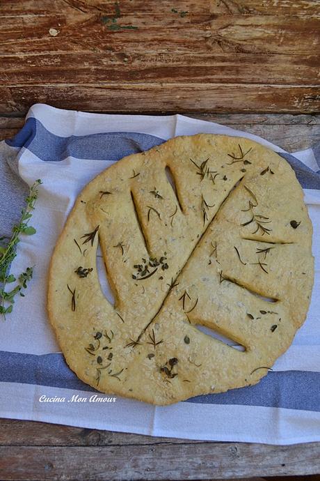 Fougasse alle Erbe Aromatiche Fougasse alle Erbe Aromatiche