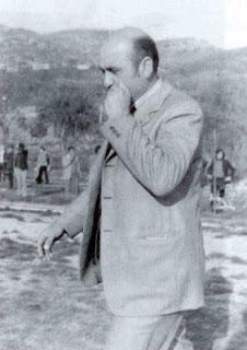 Ricordo mio padre a 25 anni dalla sua morte. Ricordo mio padre a 25 anni dalla sua morte.