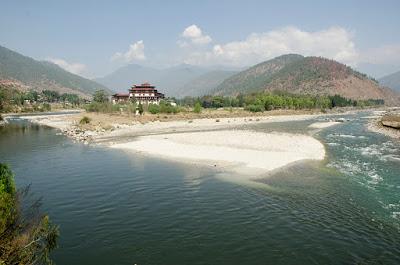 Bhutan - Lo dzong di Punakha Bhutan - Lo dzong di Punakha