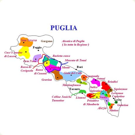 Rosati salentini, dal tipico sentore fruttato, da abbinare alla cucina marinara locale. Rosati salentini, dal tipico sentore fruttato, da abbinare alla cucina marinara locale.