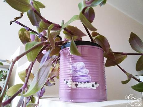 Come fare dei vasetti per piante fai da te da lattine recuperate | Cri Erre Handmade per www.cucicucicoo.com