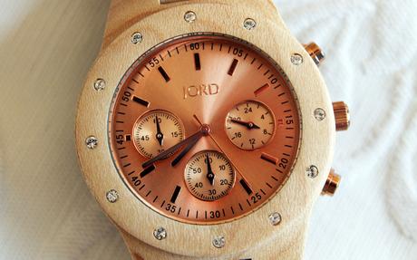 Orologio in legno Jord Watches