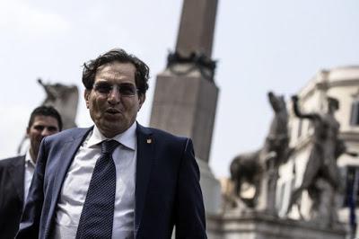 Intercettazione Crocetta: indagati i giornalisti de L’Espresso Intercettazione Crocetta: indagati i giornalisti de L’Espresso