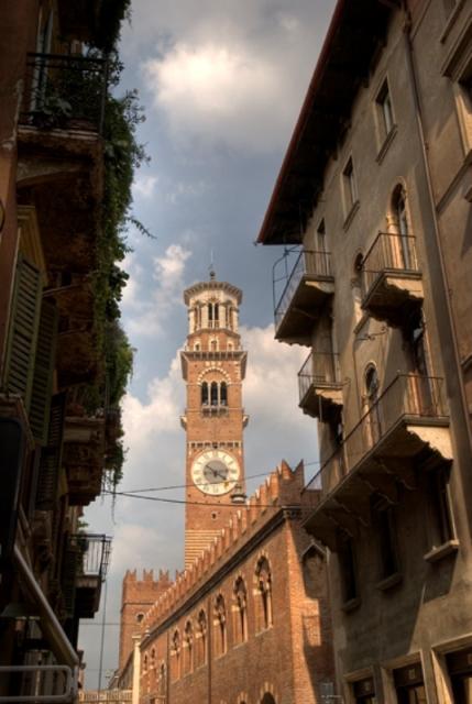 Scoprire Verona e gli stili di vita di tutto il mondo