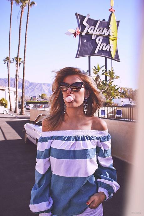 Off-shoulder tops trend Off-shoulder tops trend