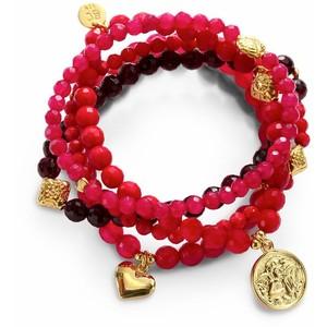 Looks: overalls Looks: overalls