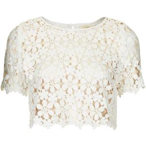 Looks: overalls Looks: overalls