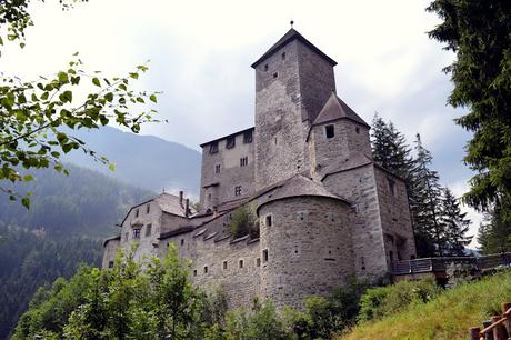 castel taufers campo tures