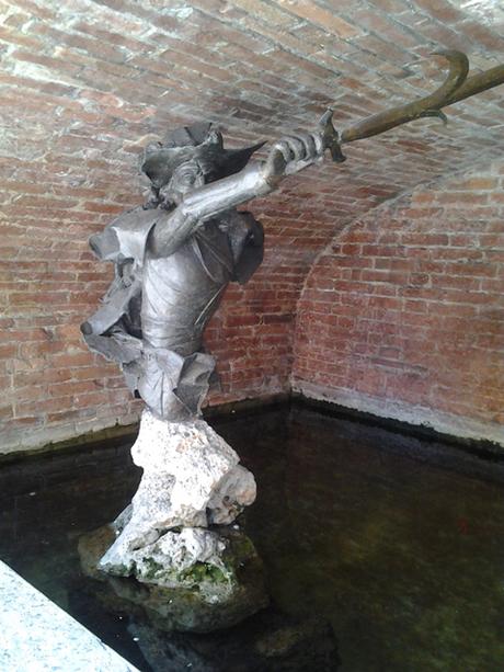 SIENA: LE SCOPERTE DEL GIOVEDI’ | Tra nobili, pazzi e profeti gli appuntamenti “in notturna” per conoscere la città statua barbicone