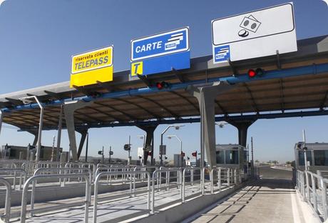 Visitare la Toscana con un mezzo proprio vi garantisce la massima flessibilità. Visitare la Toscana con un mezzo proprio vi garantisce la massima flessibilità.