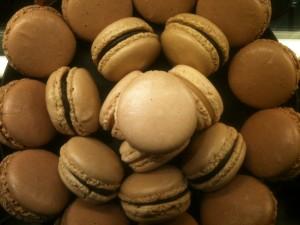 Amore, Parigi e un gelato al pistacchio di Irene Pecikar macarons