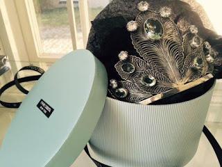 Yvone Christa NY: una tiara per l'ambitissimo concorso che crea tanta attesa e che premia la bellezza Yvone Christa NY: una tiara per l'ambitissimo concorso che crea tanta attesa e che premia la bellezza