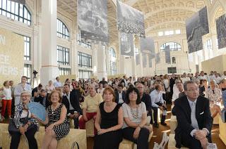 MONI OVADIA AL SALONE DEGLI INCANTI NELL'AMBITO DELLA MOSTRA MULTIMEDIALE “Il gusto di una città - Trieste capitale del caffè” appuntamenti fino al 7 agosto MONI OVADIA AL SALONE DEGLI INCANTI NELL'AMBITO DELLA MOSTRA MULTIMEDIALE “Il gusto di una città - Trieste capitale del caffè” appuntamenti fino al 7 agosto
