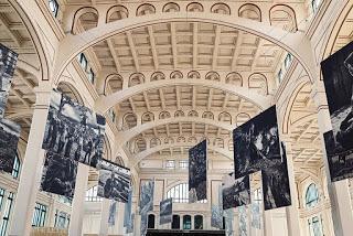 MONI OVADIA AL SALONE DEGLI INCANTI NELL'AMBITO DELLA MOSTRA MULTIMEDIALE “Il gusto di una città - Trieste capitale del caffè” appuntamenti fino al 7 agosto MONI OVADIA AL SALONE DEGLI INCANTI NELL'AMBITO DELLA MOSTRA MULTIMEDIALE “Il gusto di una città - Trieste capitale del caffè” appuntamenti fino al 7 agosto