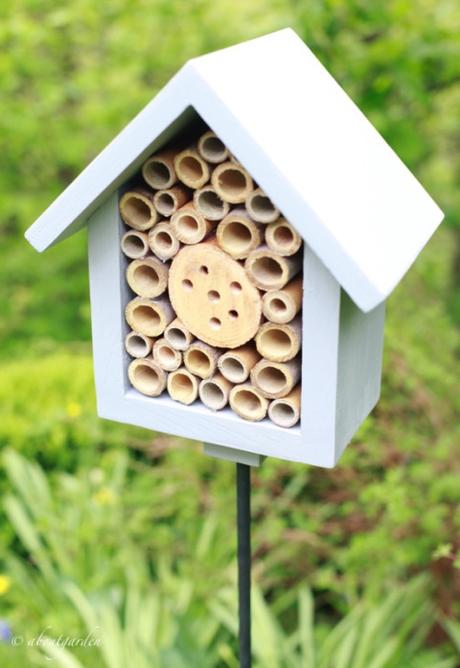DIY: costruire una casetta per gli insetti hotel per insetti