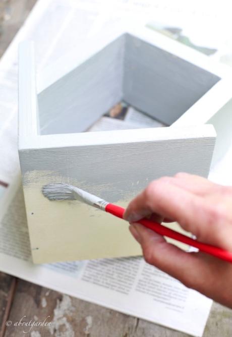 DIY: costruire una casetta per gli insetti casetta verniciare