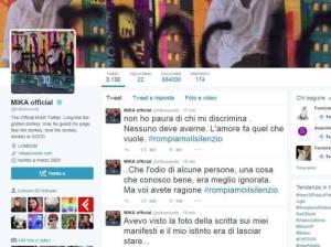 Mika alla scritta omofoba comparsa sui poster risponde : … L’amore fa quel che vuole». mika_twitter-khwF-U431001123563612L2H-1224x916@Corriere-Web-Sezioni-593x443