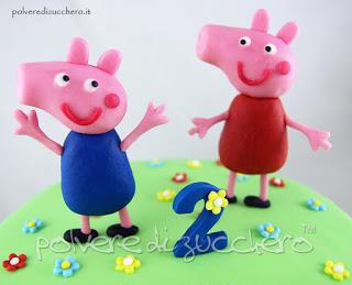 torta decorata cake design cupcakes peppa e george pasta di zucchero polvere di zucchero