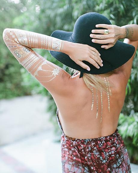 Trend Alert: Golden tattoo