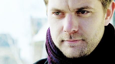 Tutte le strade portano a… | Joshua Jackson L'eroe tormentato