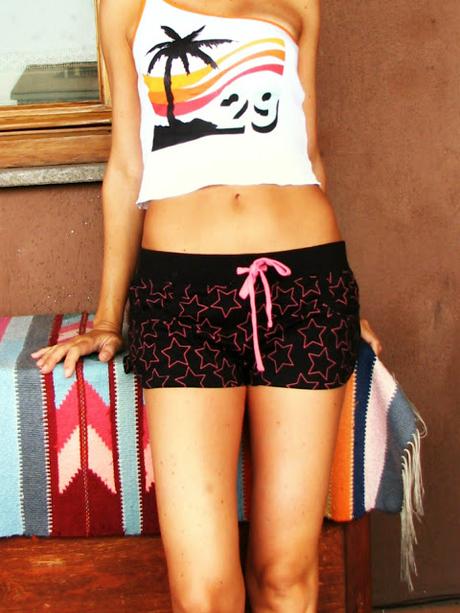 OOTD: Sporty shorts and Asymmetric Top OOTD: Sporty shorts and Asymmetric Top