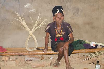 90 + 1 motivi per fare un viaggio nell'India del Nordest e in Bhutan 90 + 1 motivi per fare un viaggio nell'India del Nordest e in Bhutan