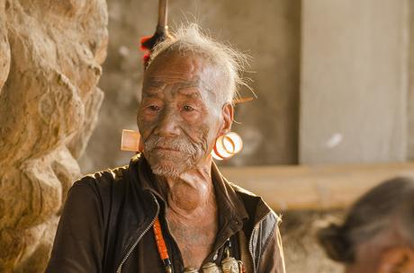 90 + 1 motivi per fare un viaggio nell'India del Nordest e in Bhutan 90 + 1 motivi per fare un viaggio nell'India del Nordest e in Bhutan