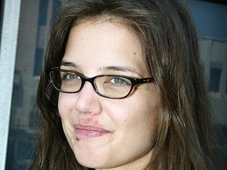 Mamme vip senza trucco, si salvi chi può Katie-holmes-senza-trucco
