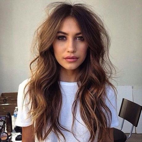 Tendenze capelli estate 2015: le onde fluttuanti sulle chiome tendenze capelli estate 2015 capelli mossi le cabinet des modes