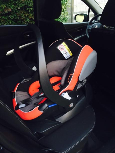 Bebè on the go / La sicurezza dei bambini in auto