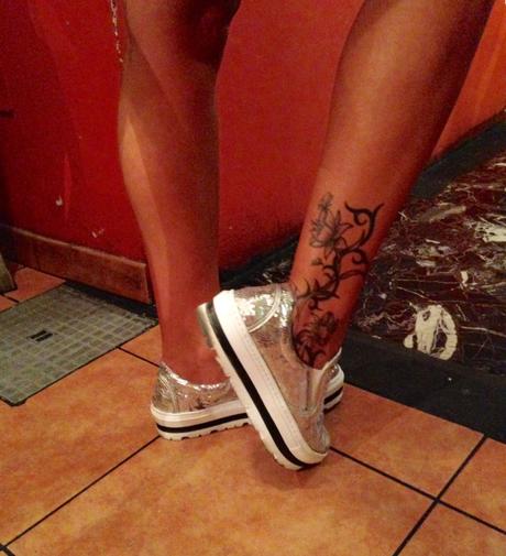 Buccia di Banana/Glitteriamoci (i piedi) FullSizeRender