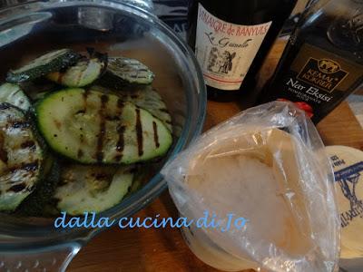 Zucchini giganti in agrodolce