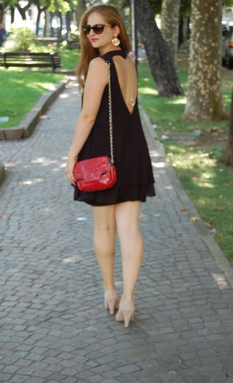 Una sera d’estate. Look romantico in nero il tocco glam blog