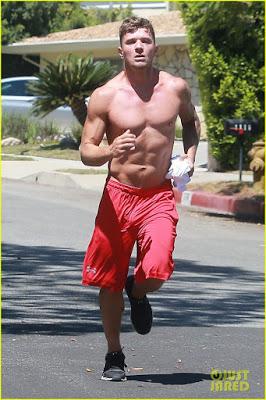 Ryan Phillippe: 40 anni e niente trippe!