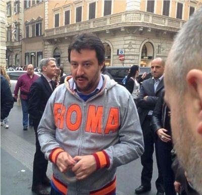 Salvini-felpa-roma