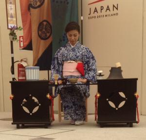 Cerimonia del tè nel padiglione giapponese in Expo
