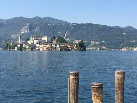 Una visita al Lago D’Orta e una mostra di cappelli: idee per il we Orta San Giulio