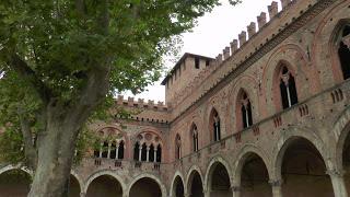 PAVIA. La Collezione Morone in stand by in vista del trasferimento al secondo piano del Castello.