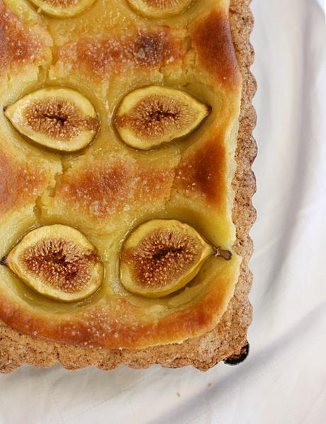 Crostata con frolla alle mandole, crema e fichi CrostataFichi 3