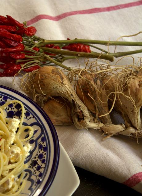 Linguine con scalogno fresco, ricotta e peperoncino, un’altrnativa al classico “aglio, olio e peperoncino”  e benvenuto settembre!