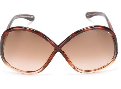 Tendenze occhiali Autunno/Inverno 2015-2016: i modelli oversize Tendenze occhiali Autunno/Inverno 2015-2016: i modelli oversize