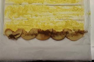 Rose di mele con pasta sfoglia e crema pasticcera Rose di mele con pasta sfoglia e crema pasticcera