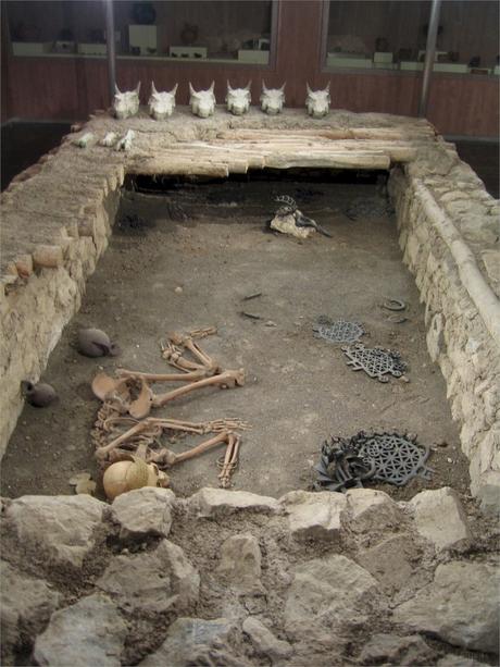 A tavola con gli...Ittiti A tavola con gli...Ittiti