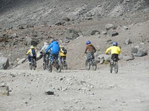 Vulcano Chimborazo in Ecuador: tanta bellezza e una storia incredibile Scalata sul vulcano Chimborazo. Foto: wikimedia commons