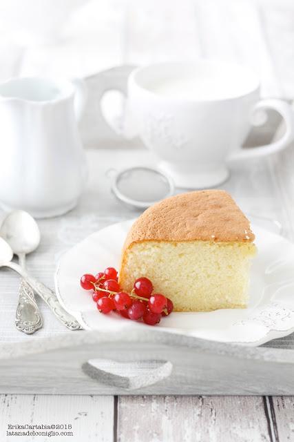 Hot milk sponge cake