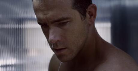 Self/less: bella la vita da Ryan Reynolds, o no?